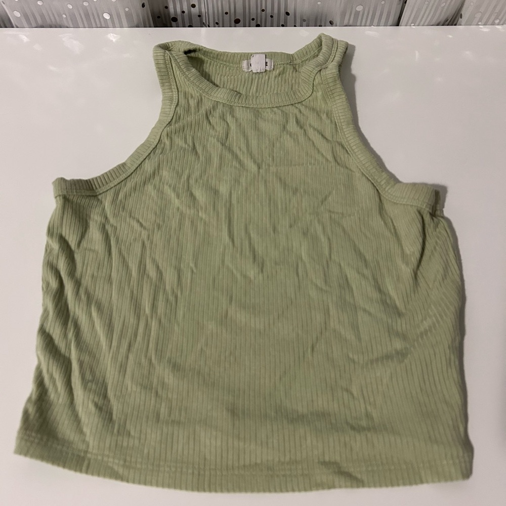 Garage muscle tank